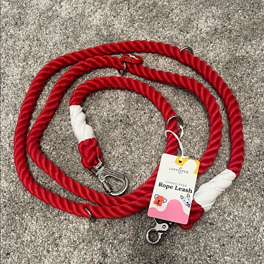 Lucy & Co. 7 1/2 foot cherry red Rope Lead - Never used!